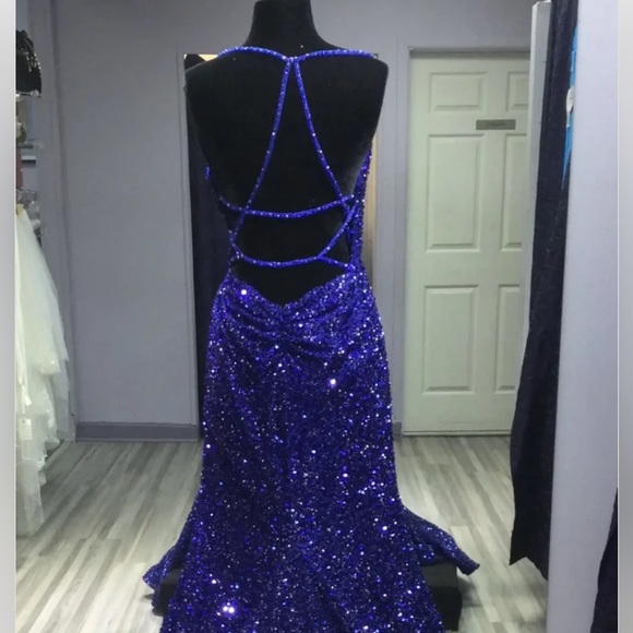 Lia Mia - 23-104 - 10 - Royal - Picture 3 of 4